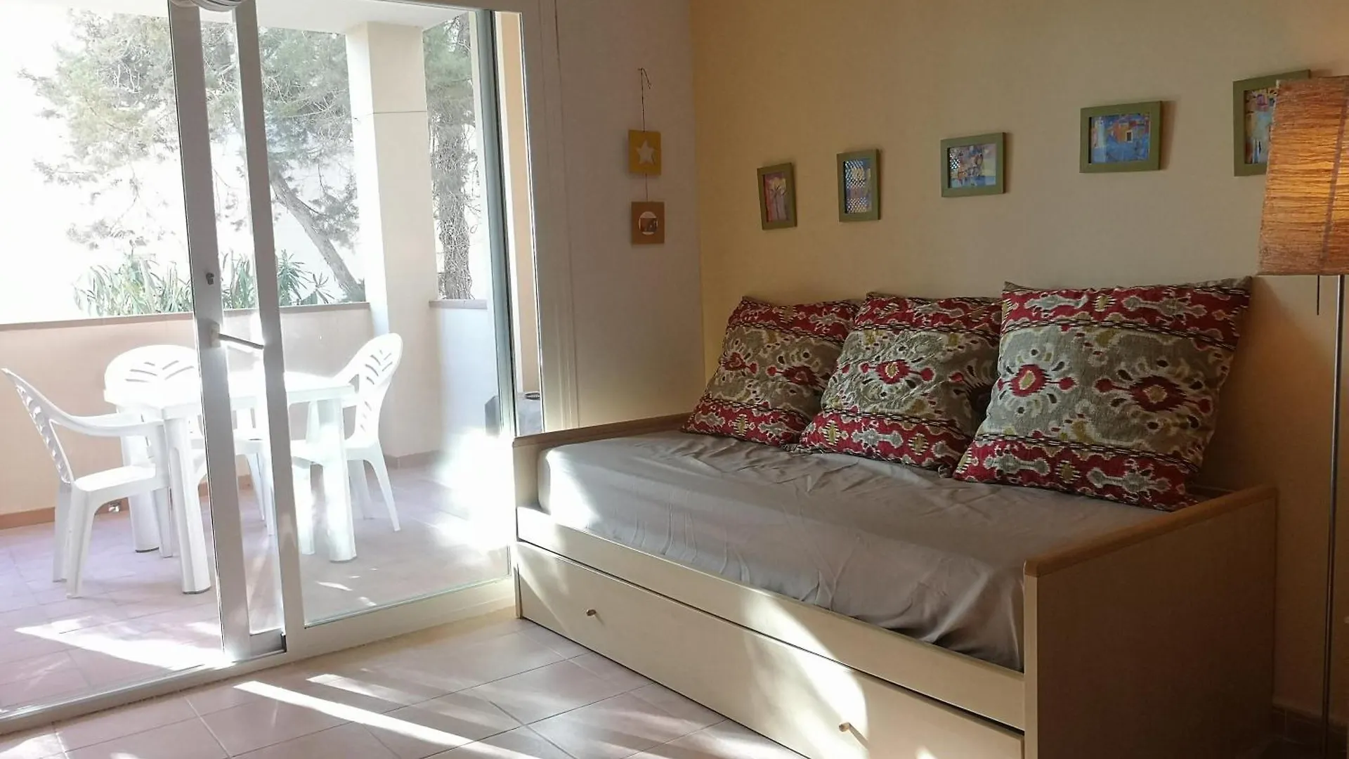 Casa Amarilla Apartment Es Pujols